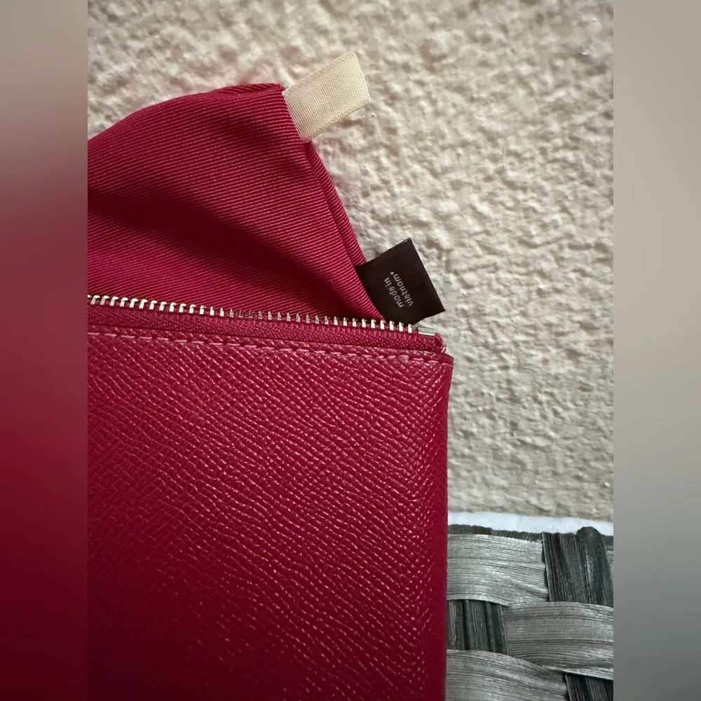 Coach Red Pebbled Leather Wristlet Zip Pouch Wallet - Picture 13 of 16